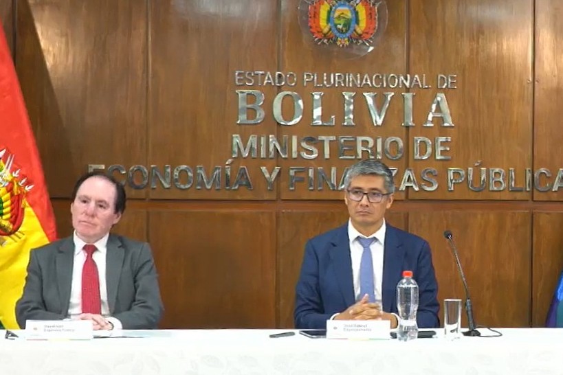 Programan devolución de dólares desde el 15 de julio y normalizarán el envío de remesas
